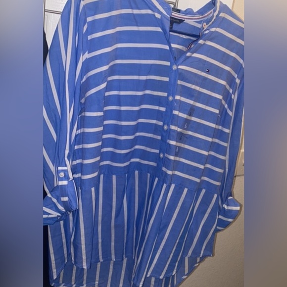 Tommy Hilfiger cute striped shirt - Picture 2 of 5